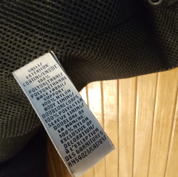 Old Navy windbreaker jacket. XL - Picture 9 of 13